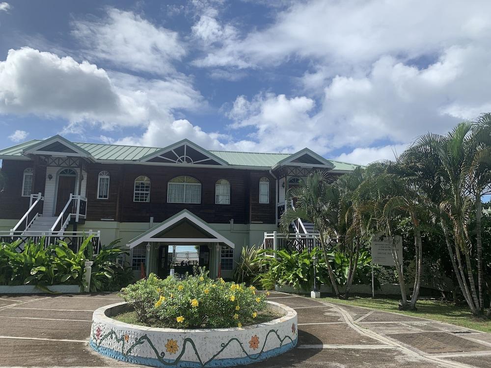 Kalinago Beach Resort St. George's Buitenkant foto